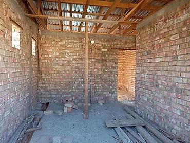 кирпичный гараж: Продаётся двухэтажный кирпичный дом (коробка) с монолитными — 8