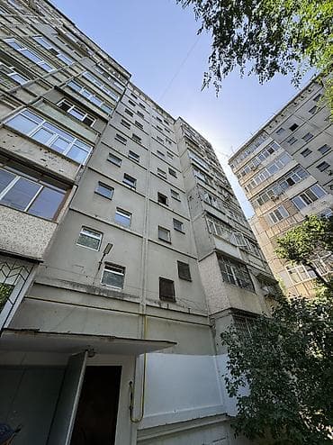 3 бөлмө, 61 м², 106-серия, 2 кабат, Эски ремонт