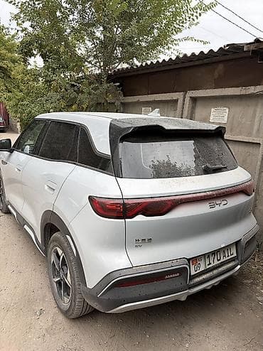 кибер трак: BYD Yuan Up: 2024 г., Электромобиль, Кроссовер — 2