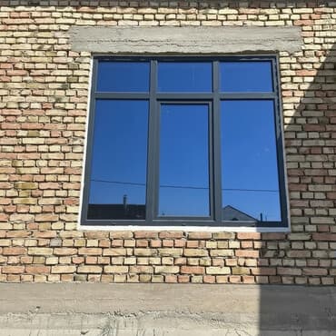 строительство коттеджных домов: Алюминиевые и ПВХ окна для частных домов и коттеджей - Современные — 1