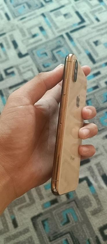 mini 4: IPhone XS, золотой цвет фейсайди есть✅ Трутон есть✅ АКБ 82℅ Память — 5