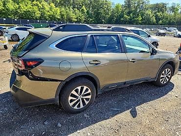 Subaru Outback: 2020 г., 2.5 л, Автомат, Бензин — 4