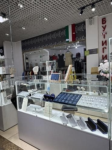 Оборудование для типографии: Сдается островок 6м2 В Торговом центре Весна ( на длительный срок) — 8