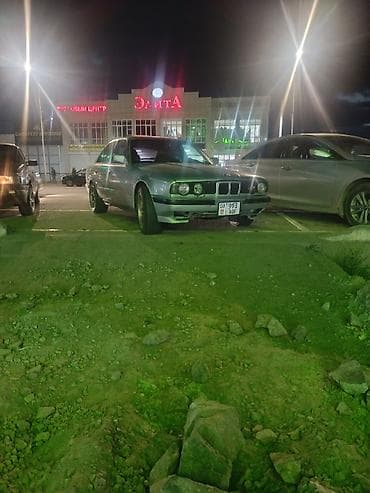 BMW 5 series: 1991 г., 2 л, Механика, Бензин, Седан at lalafo.kg BMW 5 series: 1991 г., 2 л, Механика, Бензин, Седан