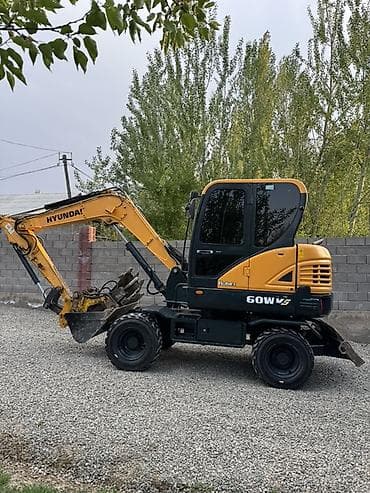 lexus gs 250: Экскаватор, Hyundai, 2020 г., Колесный — 5