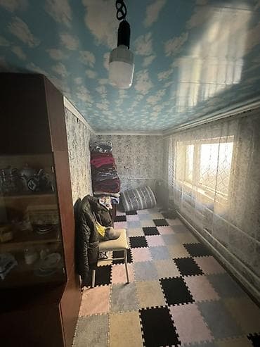 Продаётся дом в городе Кара- Балта в хорошем районе с закрытым двором — 6