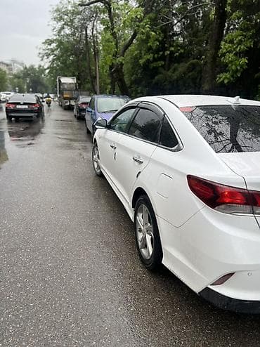 бмв e36: Hyundai Sonata: 2018 г., Седан — 3