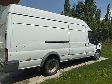 короткая база: Ford Transit: 2007 г., 2.4 л, Механика, Фургон — 6