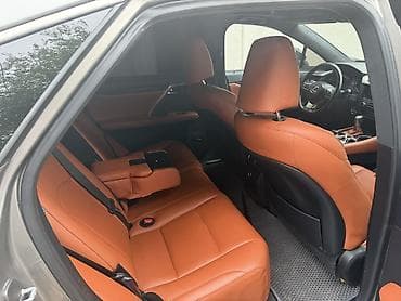 e 303: Lexus RX: 2018 г., 2 л, Бензин — 7