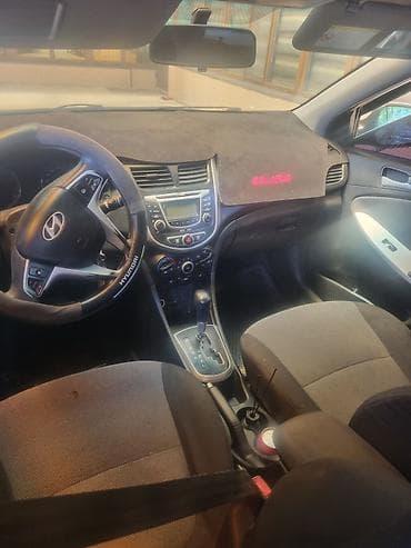 daewoo arcadia: Hyundai Accent: 2012 г., 1.6 л, Автомат, Бензин, Седан — 5