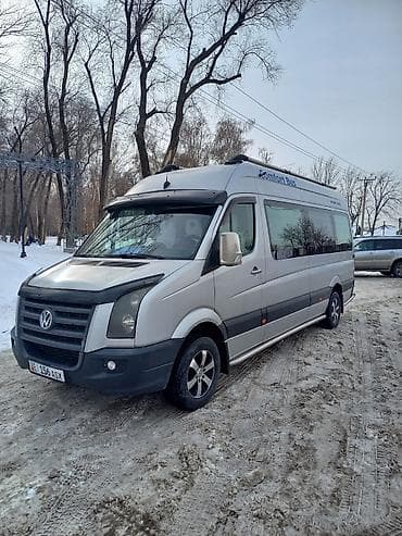 Volkswagen Crafter: 2006 г., 2.7 л, Механика, Дизель, Бус