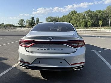 kia optima 2018: Hyundai Grandeur: 2019 г., 3 л, Типтроник, Бензин, Седан — 4
