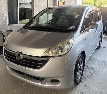 Honda Stepwgn: 2006 г., 2 л, Автомат, Бензин, Минивэн