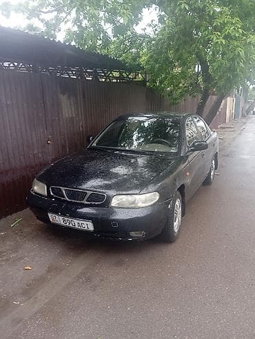 Daewoo Nubira: 1998 г., Ручные, Бензин, Седан
