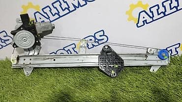 turbo: Subaru Forester v-2.0 turbo 2014 год, перед лев стеклоподъёмник — 1