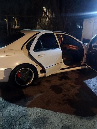 w220 салон: Mercedes-Benz S-Class: 2001 г., 5 л, Автомат, Бензин, Седан — 3