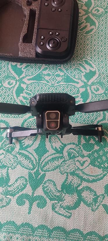 ssd для серверов phison s10: Квадрокоптер E88 Plus Aerial Drone - Складная конструкция, компактный — 5