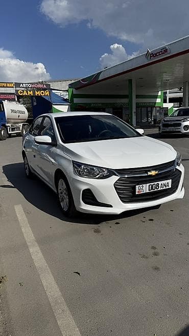 Chevrolet Onix: 2020 г., 1 л, Автомат, Бензин, Седан