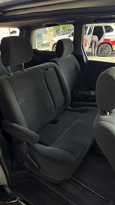 e6 3: Toyota Estima: 2003 г., 3 л, Автомат, Бензин, Минивэн — 8