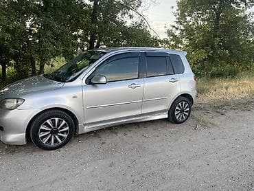 Mazda Verisa: 2003 г., 1.3 л, Вариатор, Бензин, Хэтчбэк