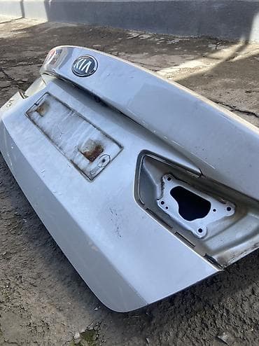 kia k5 фары: Багажниктин капкагы Kia, Оригинал — 9