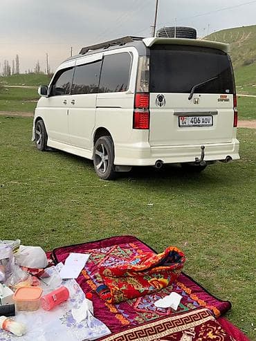 авто подголовник: Honda Stepwgn: 2003 г., 2.4 л, Газ, Минивэн — 2