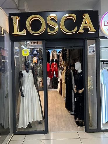 Продаётся бутик в ТЦ «Караван» Площадь: 46 кв.м Отличное расположение at lalafo.kg Продаётся бутик в ТЦ «Караван» Площадь: 46 кв.м Отличное расположение