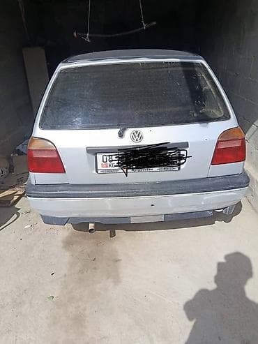 только обмен авто: Volkswagen Golf: 1993 г., 1.6 л, Механика, Бензин, Хэтчбэк — 2
