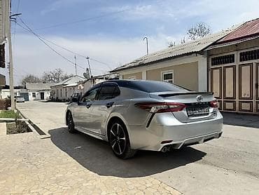 меняю на авто обмен: Toyota Camry: 2019 г., 2.5 л, Автомат, Бензин, Седан — 5