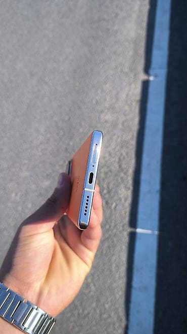 16512: Vivo X100 Ultra, 512 ГБ, цвет - Оранжевый — 4
