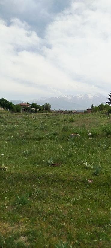 салон сатылат: 7 соток, Курулуш — 4