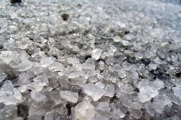 садовый бур: Техническая соль серый соль для подсыпка дорог соль анти реагентов — 2