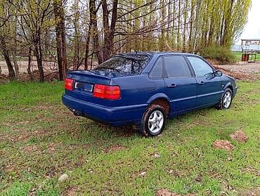 салон на авто: Volkswagen Passat: 1995 г., 1.8 л, Ручные, Бензин, Седан — 4