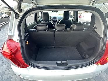 шевролет маливу: Chevrolet Spark: 2017 г., 1 л, Автомат, Бензин, Хэтчбэк — 4