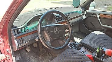 lada 2112: Mercedes-Benz E-Class: 1994 г., 2 л, Ручные, Бензин, Седан — 5