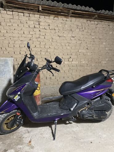 набор ключей профессиональный: Скутер KAYO/KINYE (бренд на пластике «KINYE») в спортивном стиле — 5