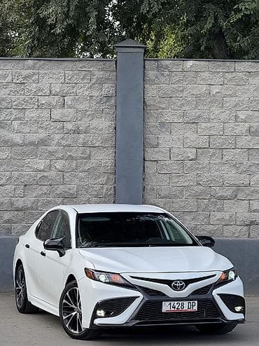 daf cf: Toyota Camry: 2020 г., 2.5 л, Автомат, Бензин, Седан — 2
