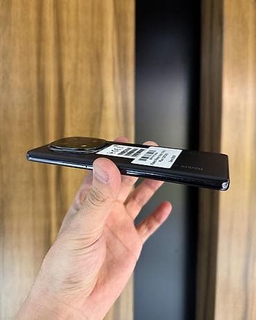 Уюлдук телефондор жана аксессуарлар: Redmi, Redmi Note 14 Pro Plus, Колдонулган, 512 ГБ, түсү - Кара, 2 SIM — 5