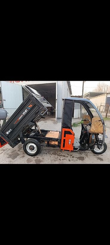 продаю катер: Легкий грузовик, Стандарт, 1,5 т, Б/у — 3