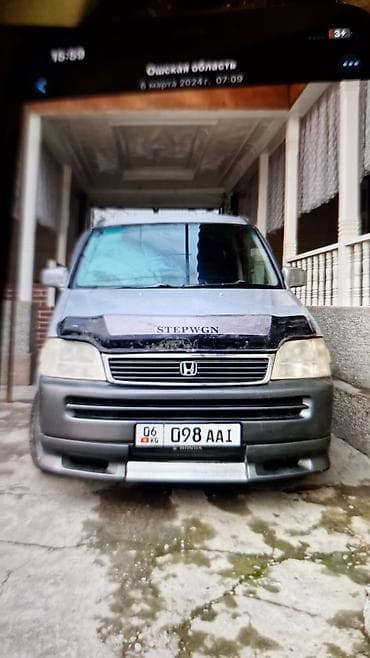 Honda Stepwgn: 2001 г., 2 л, Автомат, Бензин, Минивэн