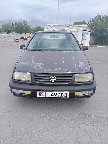 bmw 420i: Volkswagen Vento: 1993 г., 1.6 л, Механика, Бензин, Седан — 1