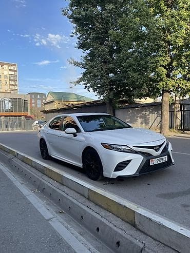 toyota: Toyota Camry: 2020 г., 2.5 л, Автомат, Бензин, Седан — 2