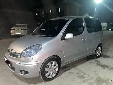 титановая: Toyota Funcargo: 2003 г., 1.5 л, Автомат, Бензин — 5