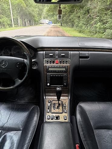 mers 212: Mercedes-Benz E-Class: 2000 г., 4.3 л, Автомат, Бензин — 8