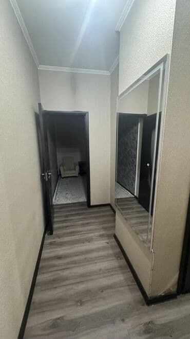 3 комнатная квартира долгосрочно: 1 бөлмө, Кыймылсыз мүлк агенттиги, Чогуу жашоосу жок, Толугу менен эмереги бар — 5