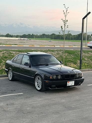 step 2: BMW 5 series: 1996 г., 3.2 л, Механика, Бензин, Седан — 6