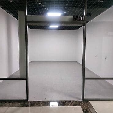 проспект чуй: Бутик, 30 м², Частично с оборудованием — 2