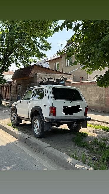 автобус лаз: Нива 4х4 1.7 об 2007 год состояние идеальное все работает — 2
