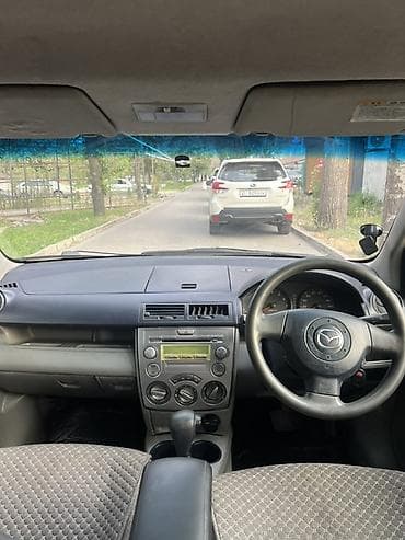 Транспорт: Mazda Demio: 2004 г., 1.3 л, Автомат, Бензин, Хэтчбэк — 8