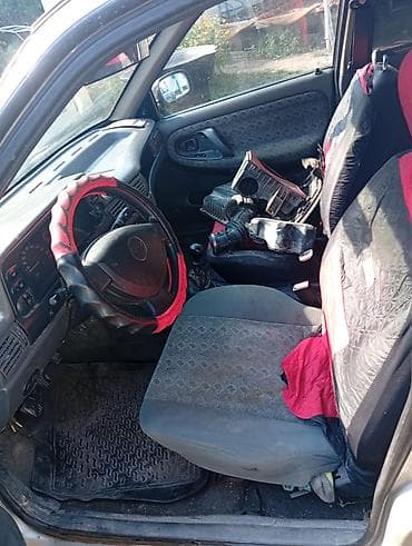 рено логан 2006: Daewoo Nexia: 2007 г., Седан — 6